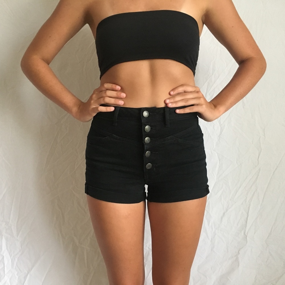 American eagle black high waisted shorts!!
